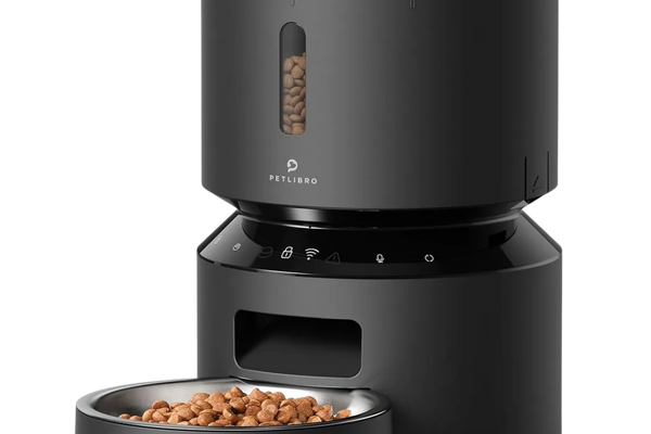 "Tools to monitor your pet's health and innovative foods that improve their well-being."