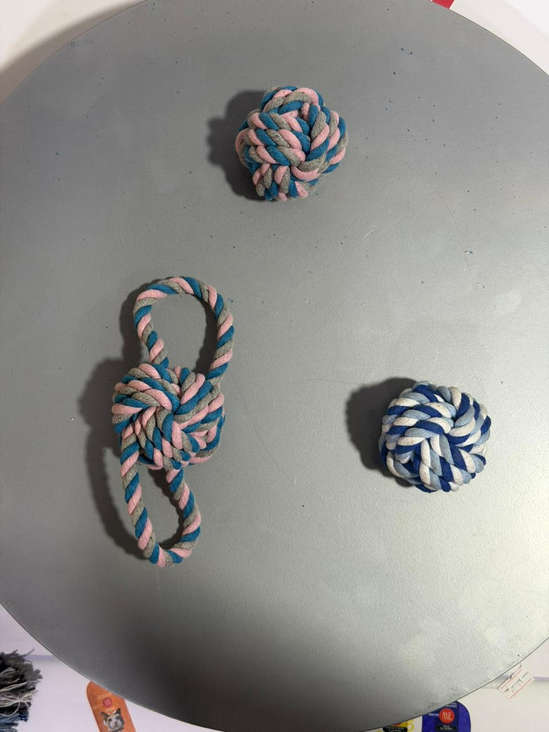 Fabric bows in the shape of a ball, Toys active / Multicolor
